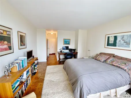 North Shore Towers, 269 Grand Central Pkwy, #15E