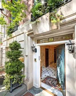 163 East 64th Street, 