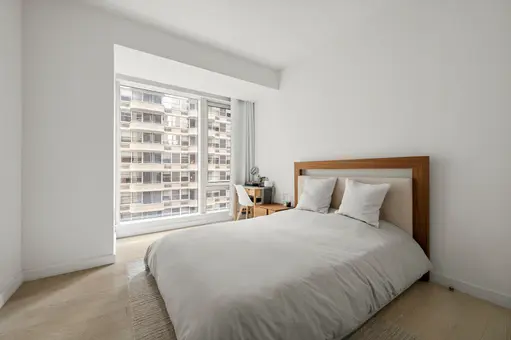 The Centrale, 138 East 50th Street, #15B