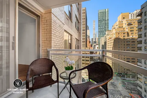 Plaza 400, 400 East 56th Street, #11G