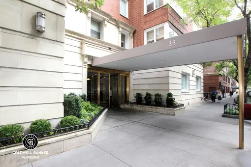 Westminster House, 35 East 85th Street, #9D