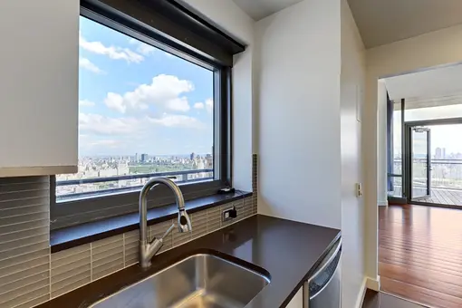 Aire, 200 West 67th Street, #40C