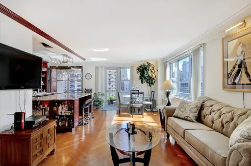 Lincoln Guild, 303 West 66th Street, #16EE