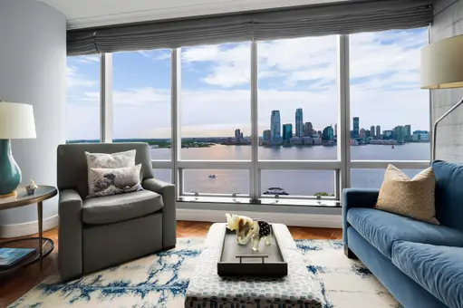 The Residences at The Ritz-Carlton New York Battery Park, 10 Little West Street, #18A