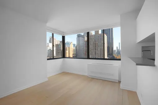 South Park Tower, 124 West 60th Street, #17M