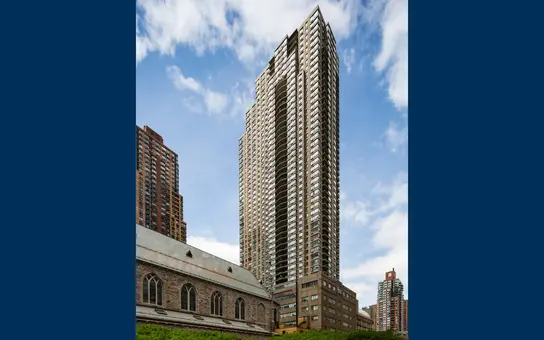 South Park Tower, 124 West 60th Street, #43F