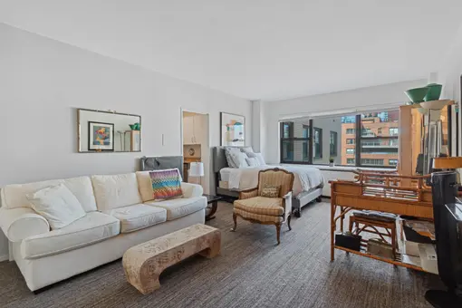 The Mayfair, 301 East 69th Street, #17A