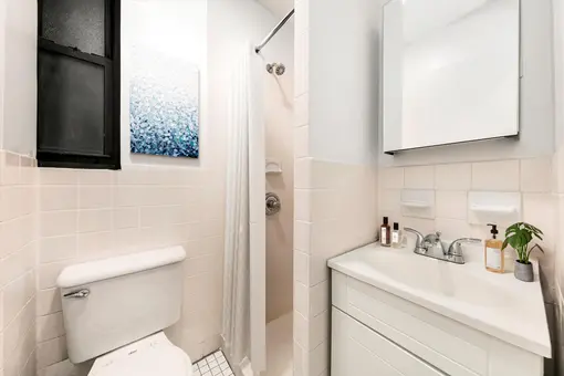 332 East 77th Street, #3