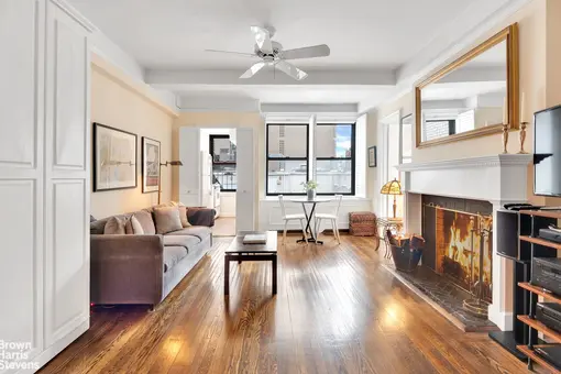 210 East 73rd Street, #10D