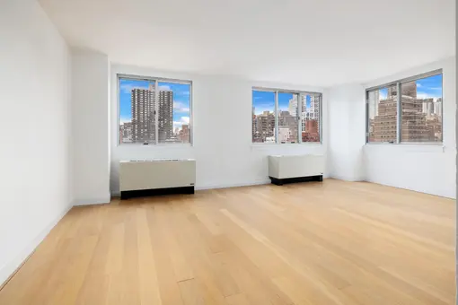 The Vantage, 308 East 38th Street, #15A