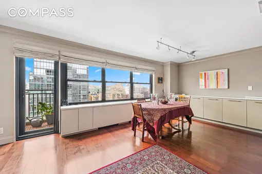 Lincoln Towers, 180 West End Avenue, #25M