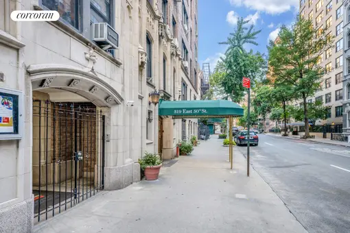 Beekman Hill, 319 East 50th Street, #9DE