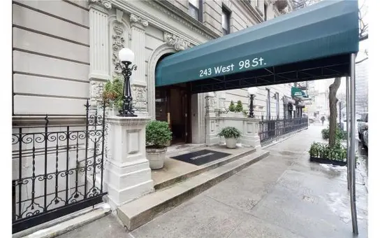 The Sweet William, 243 West 98th Street, #7E