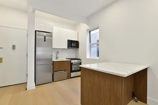 514 East 12th Street, #12A14