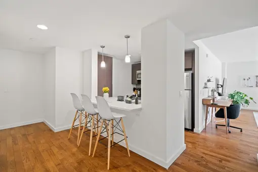 Chelsea Park, 260 West 26th Street, #3K