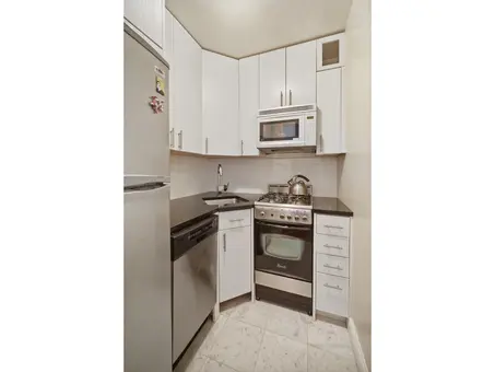 175 East 74th Street, #9D