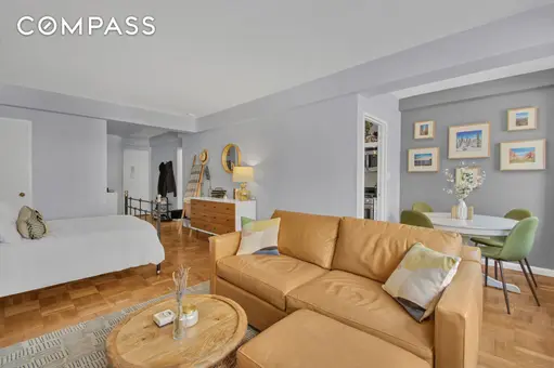 425 East 79th Street, #7A