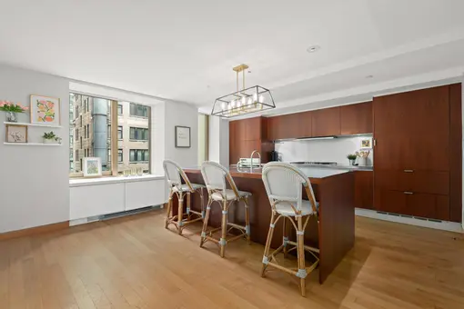 50 Gramercy Park North, #8AB