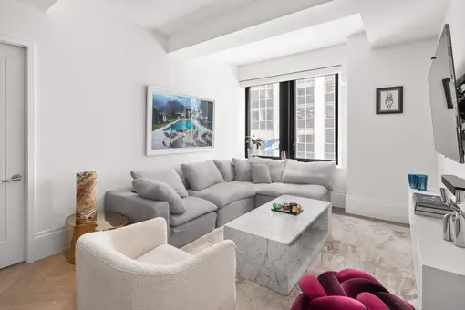 101 Wall Street, #7A