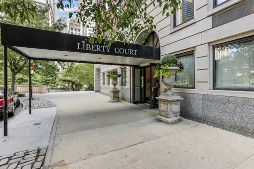 Liberty Court, 200 Rector Place, #29J