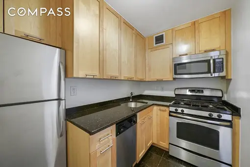 Oxford East, 333 East 49th Street, #10A