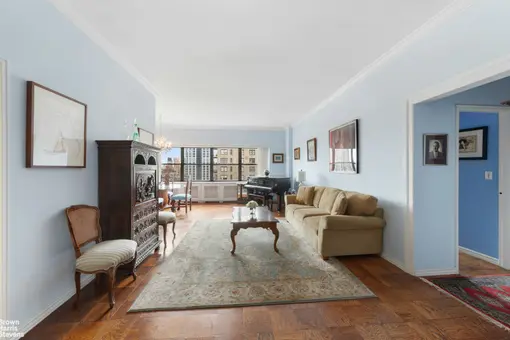 Lincoln Towers, 185 West End Avenue, #29F