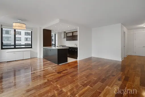 Evans Tower, 171 East 84th Street, #3B