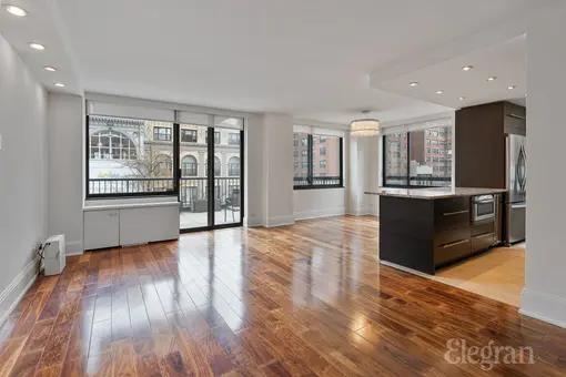 Evans Tower, 171 East 84th Street, #3B