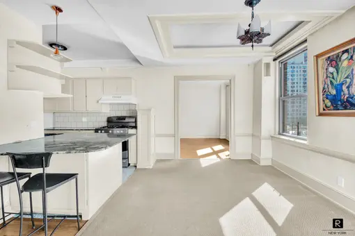 136 East 36th Street, #8B