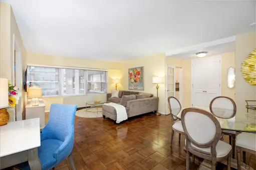 Plaza Tower, 118 East 60th Street, #5F