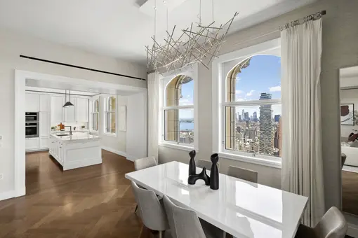 The Woolworth Tower Residences, 2 Park Place, #41A