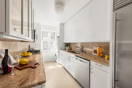 8 East 83rd Street, #4B