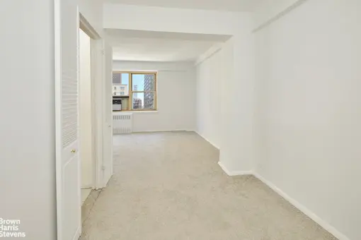 Sutton House, 415 East 52nd Street, #8ANC