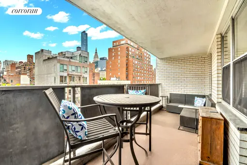 Gramercy Park Towers, 205 Third Avenue, #8L