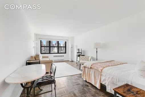 The Eastmore, 240 East 76th Street, #10T
