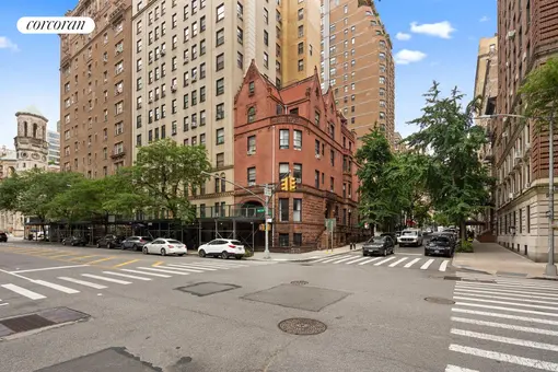 John B. And Isabella Leech House, 520 West End Avenue, 