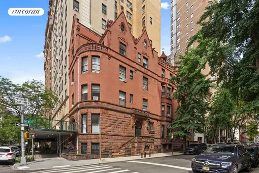 John B. And Isabella Leech House, 520 West End Avenue, 