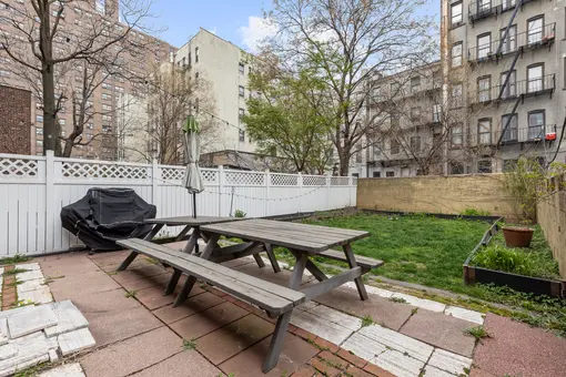 341 East 116th Street, 