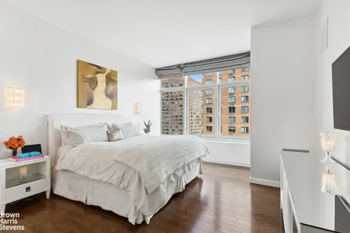 Three Ten, 310 East 53rd Street, #18A