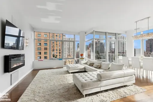 Three Ten, 310 East 53rd Street, #18A