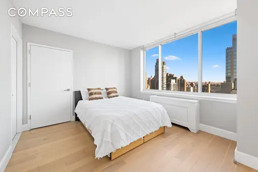 389 East 89th Street, #25C