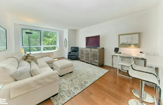 Carnegie Park Condominium, 200 East 94th Street, #219