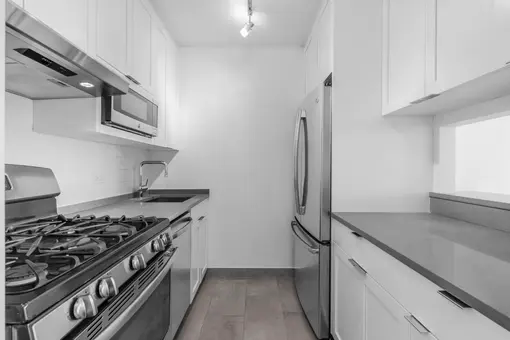 South Park Tower, 124 West 60th Street, #51C