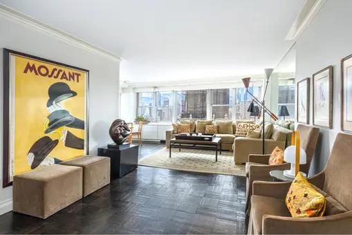 Mayfair Towers, 15 West 72nd Street, #36F