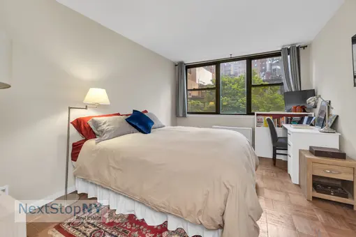 420 Beekman Hill, 420 East 51st Street, #3D