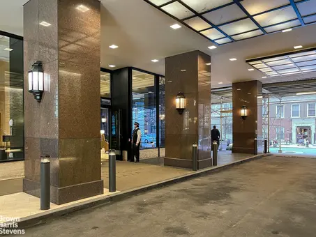 One Lincoln Plaza, 20 West 64th Street, #29T