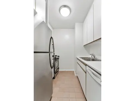 Astor Terrace, 245 East 93rd Street, #5H