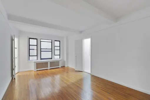 339 East 58th Street, #3E