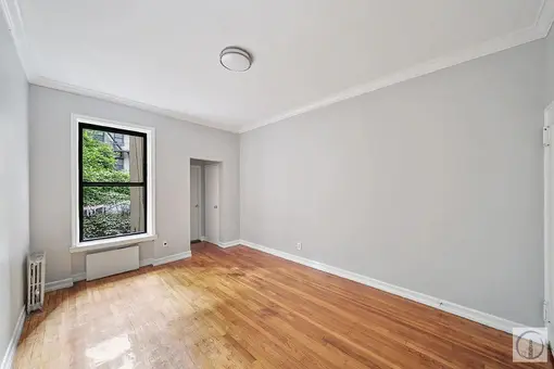 313 East 73rd Street, #4C