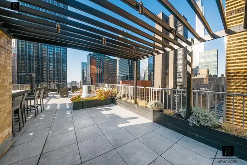 Executive Plaza, 150 West 51st Street, #1411